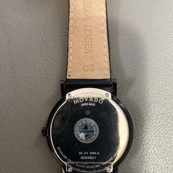 Unisex Movado ultra slim watch BNWT new - old stock, tried on but never worn. - Picture 4 of 7